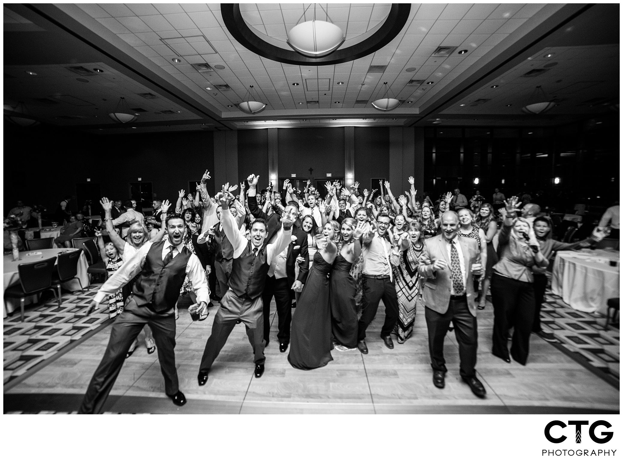 Duquesne_Power_Center_Wedding_0112