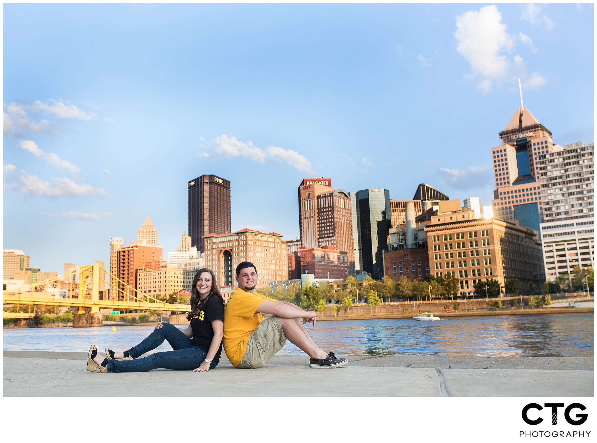 Pittsburgh_North_Shore_Engagement_Photos_0007