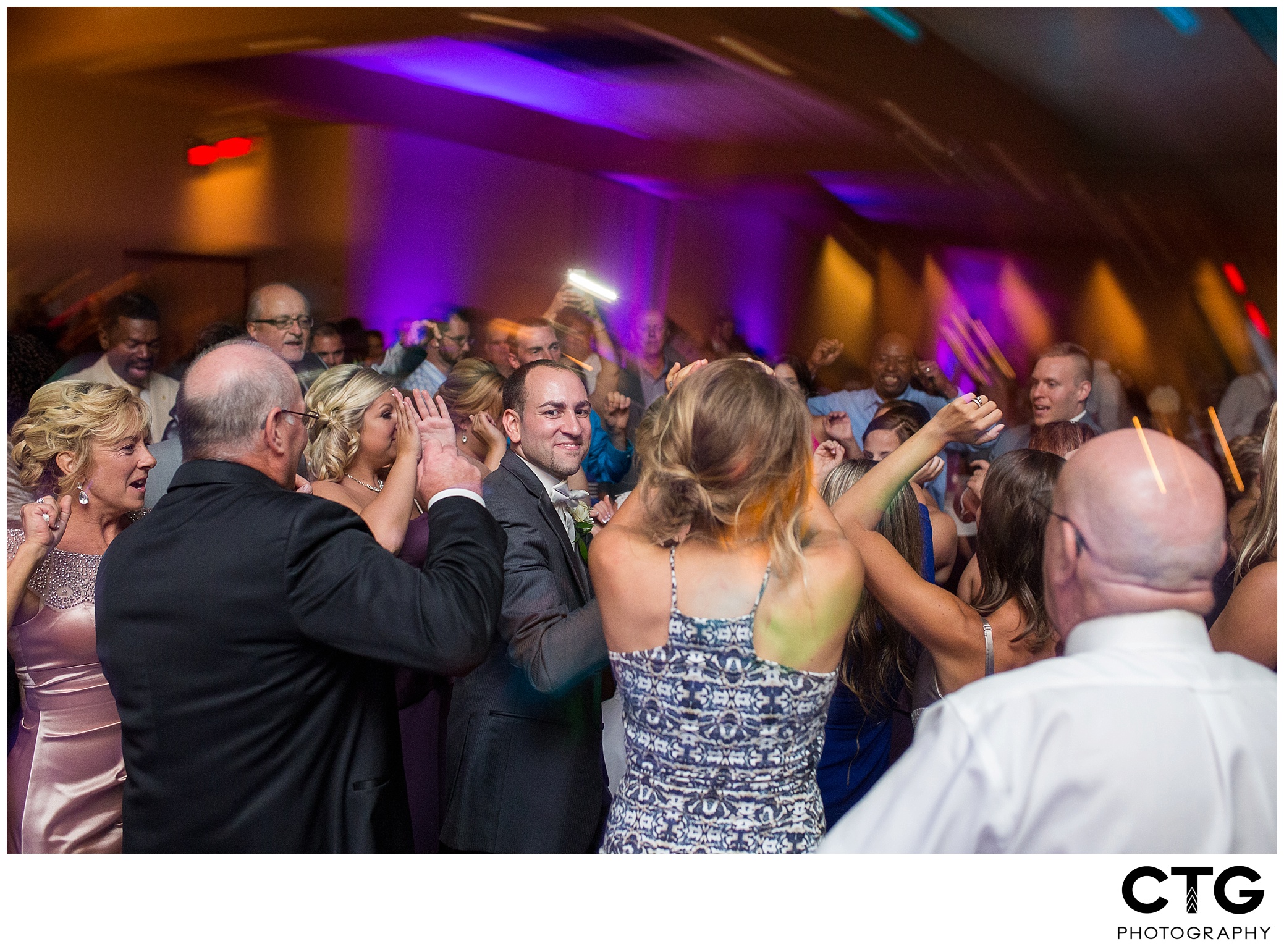 stratigos banquet center wedding photographer_0141