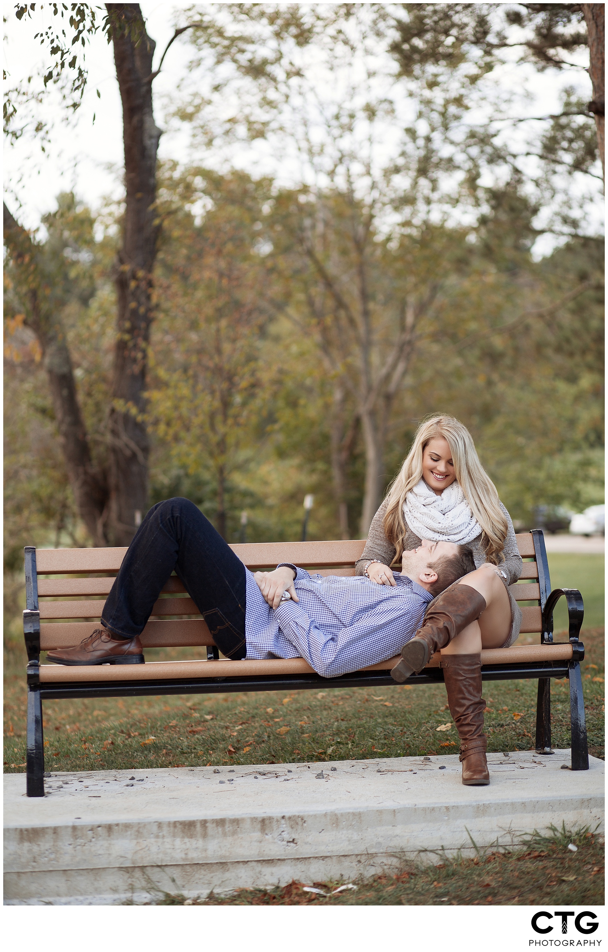North_Park_Pittsburgh-Engagement_Photos_0005