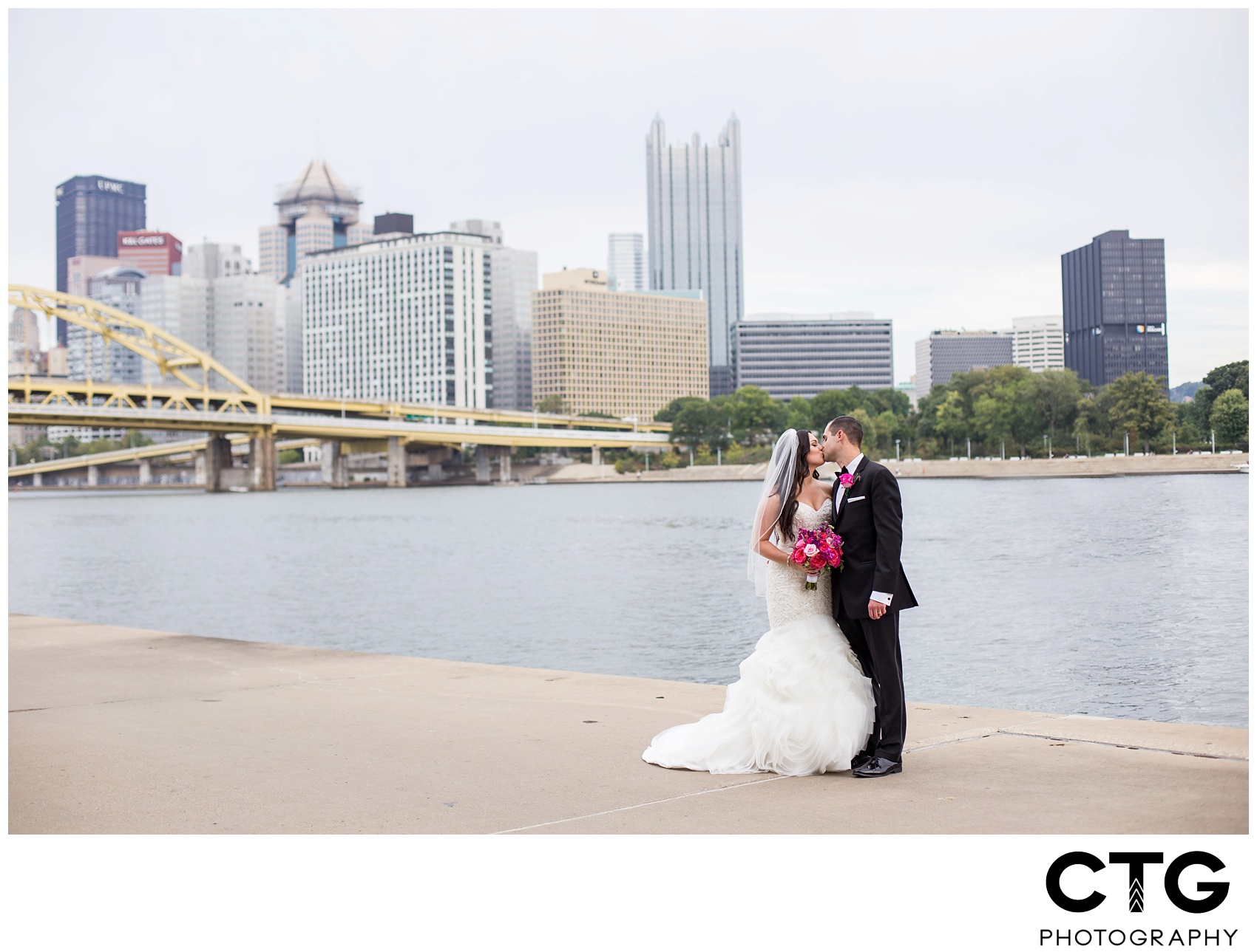 Pgh_Wedding_Photographer_0093