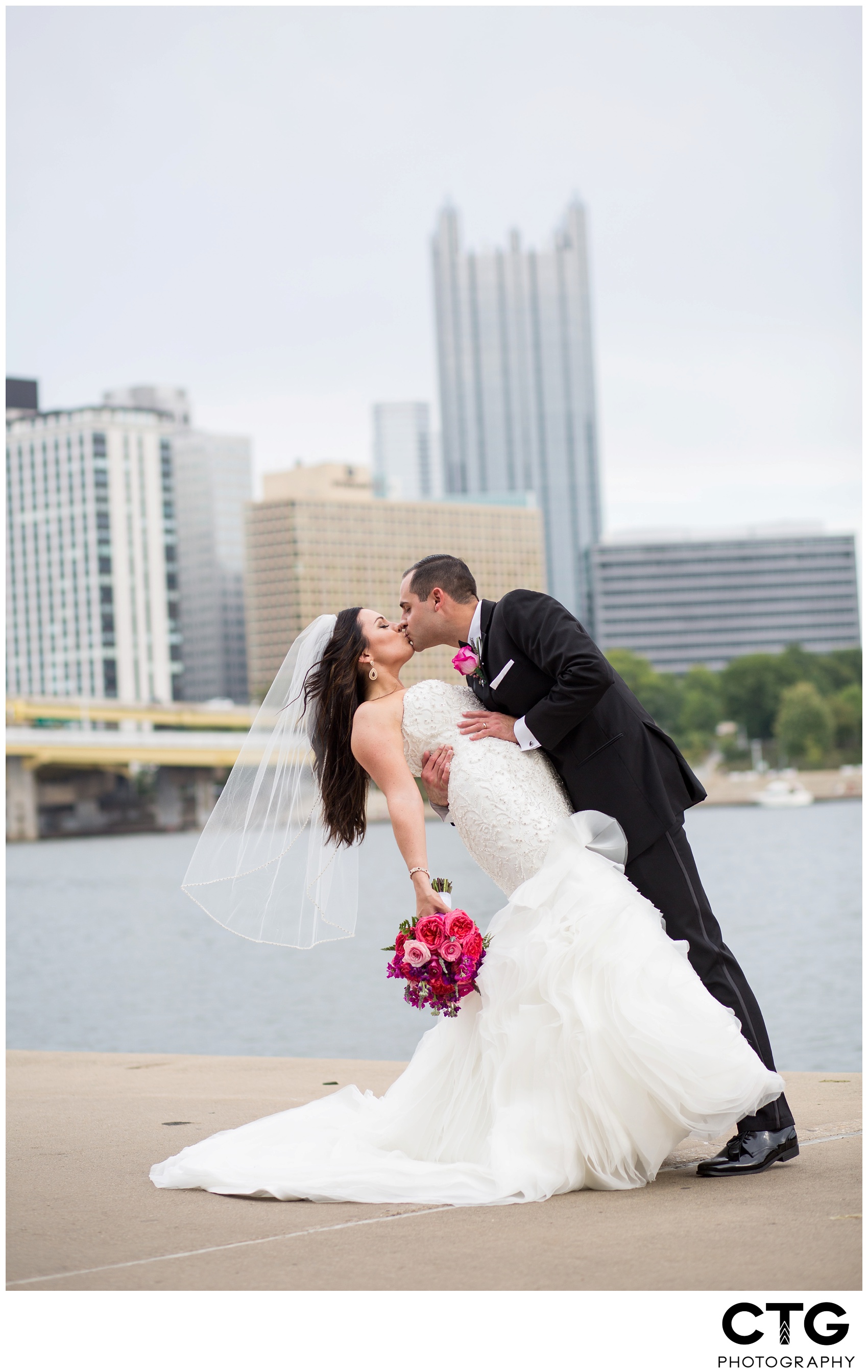Pgh_Wedding_Photographer_0094