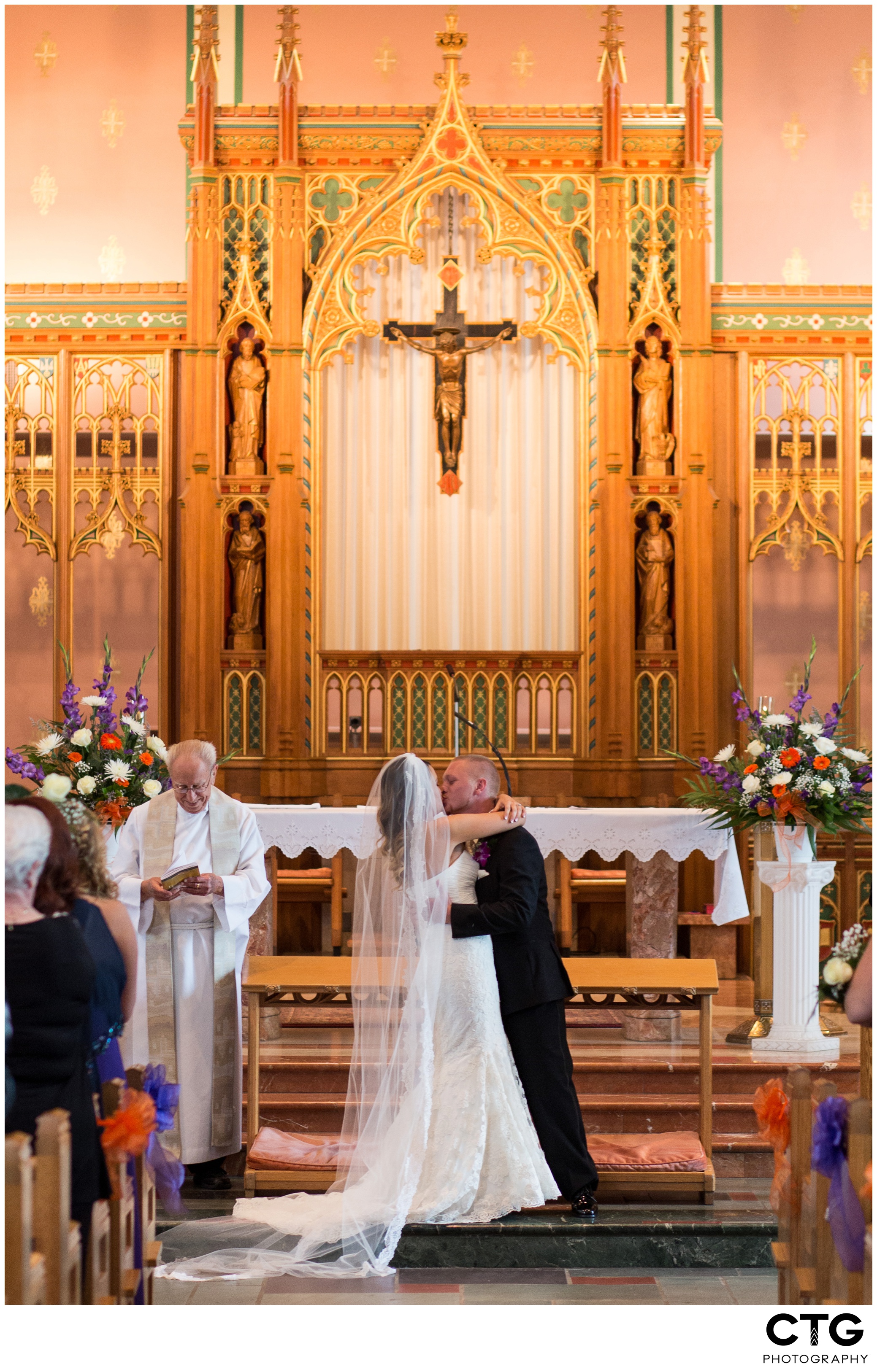 Sunset_Room_Wedding_Reception_Photos_0038