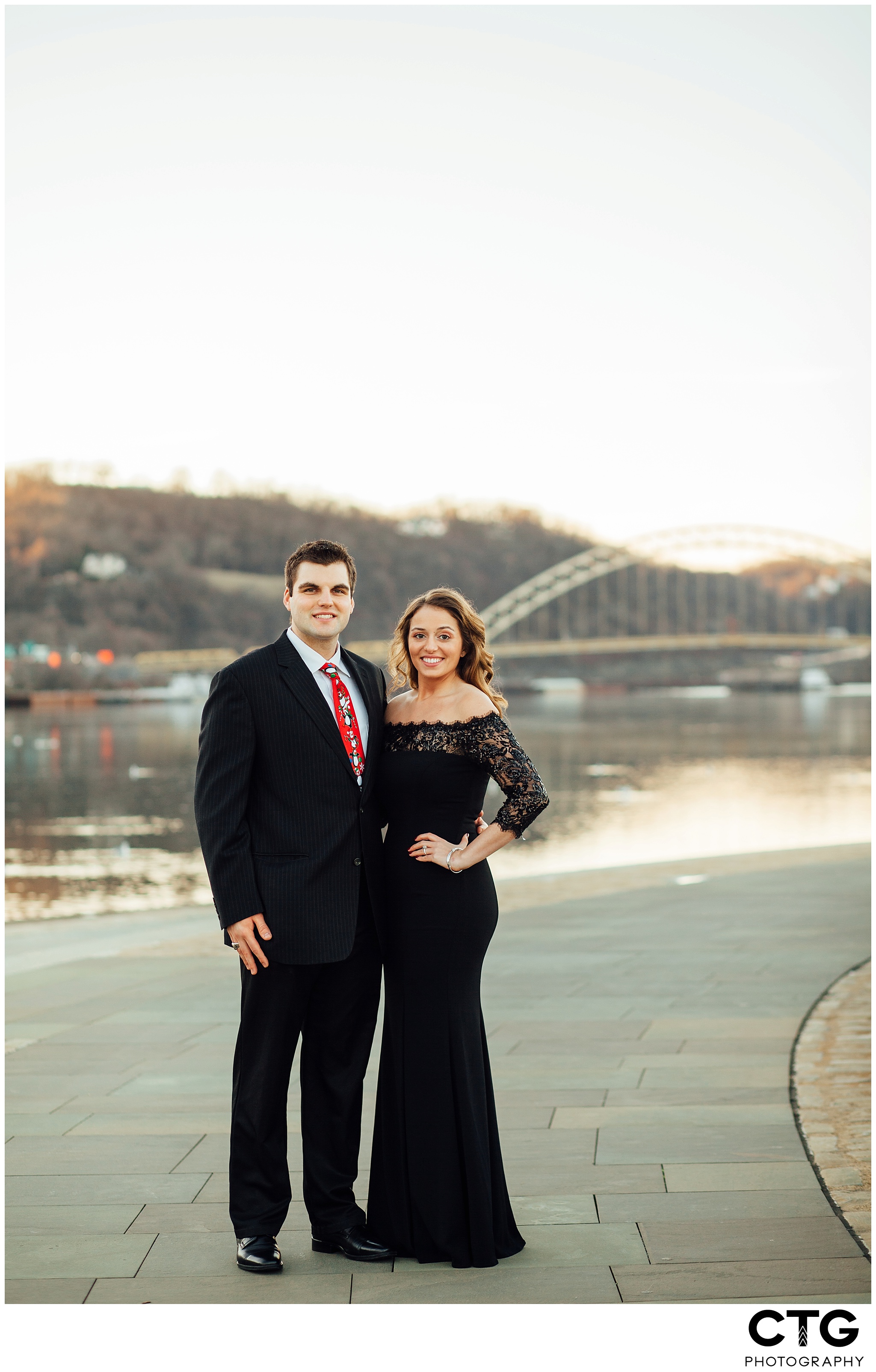 Pittsburgh_Proposal_Photographers_Proposal_At_The_Point_0022
