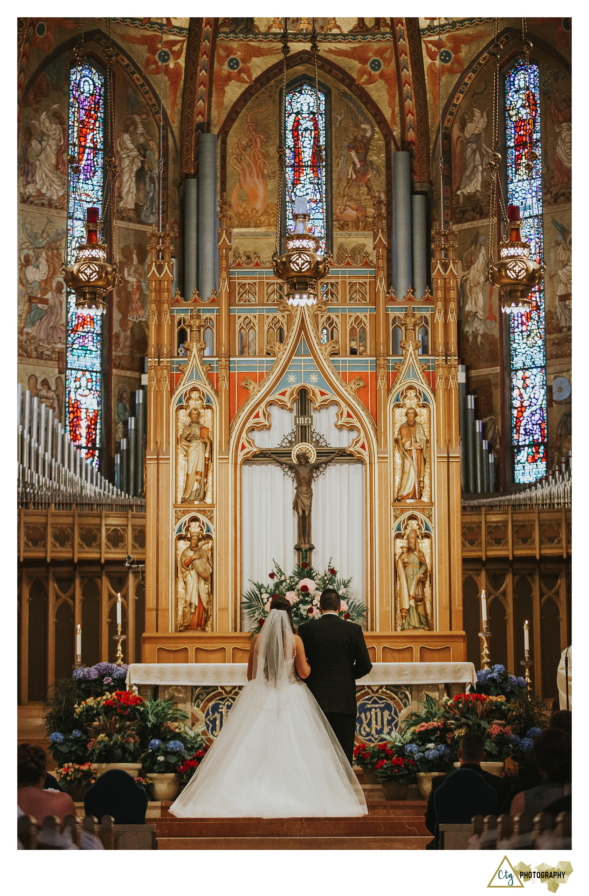 Saint_Bernard_Parish_Wedding-31