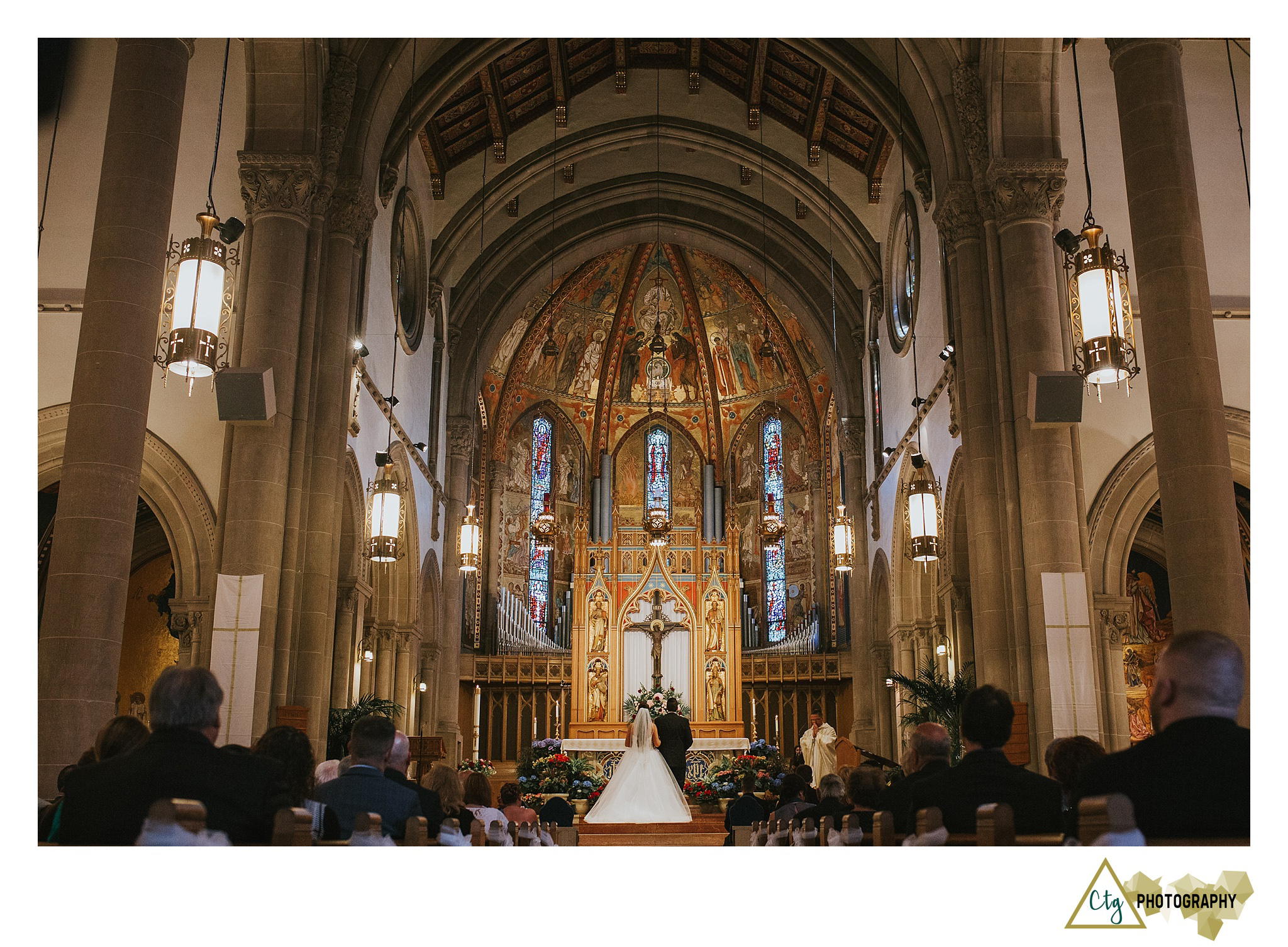 Saint_Bernard_Parish_Wedding-32