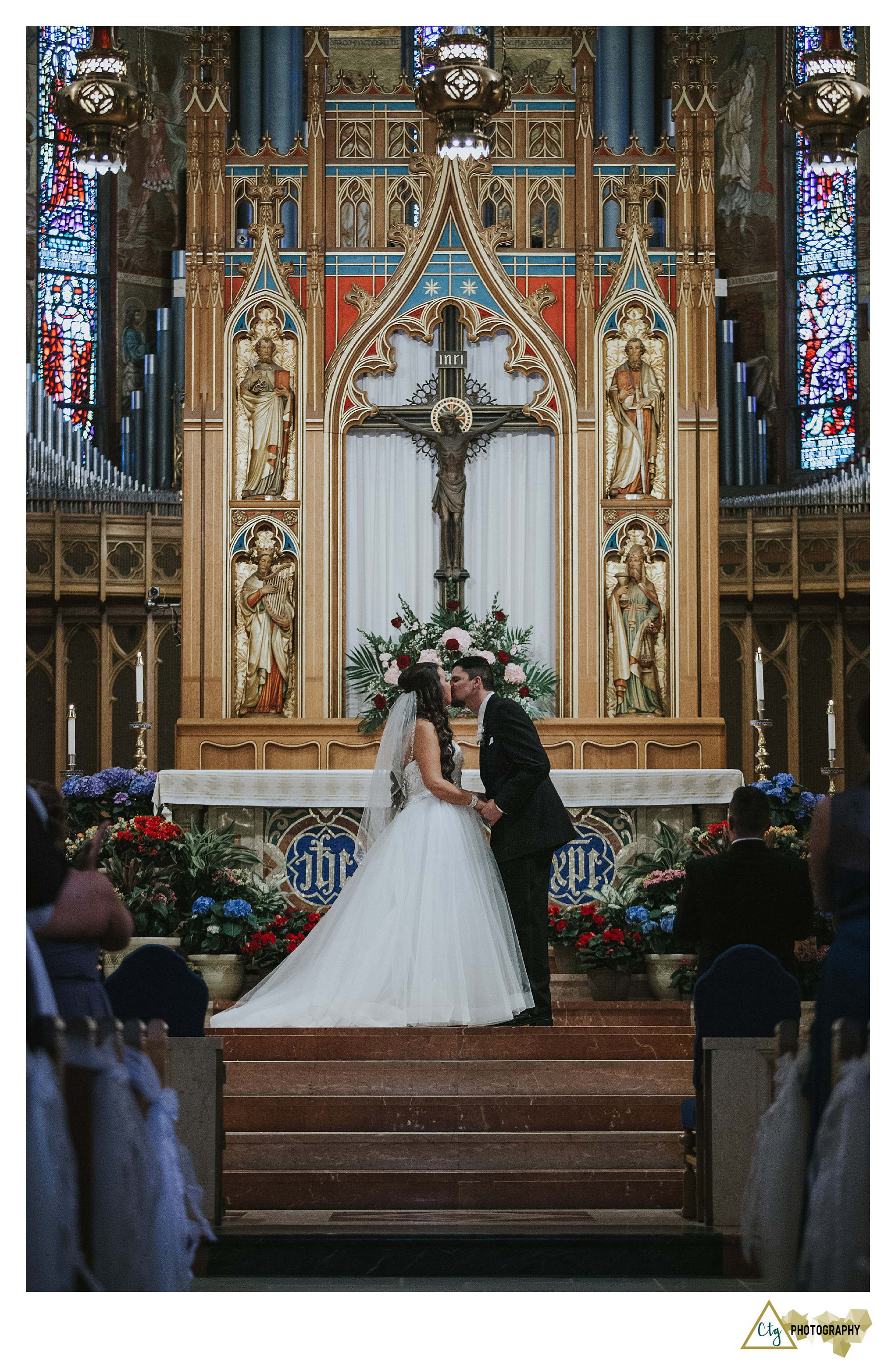 Saint_Bernard_Parish_Wedding-36