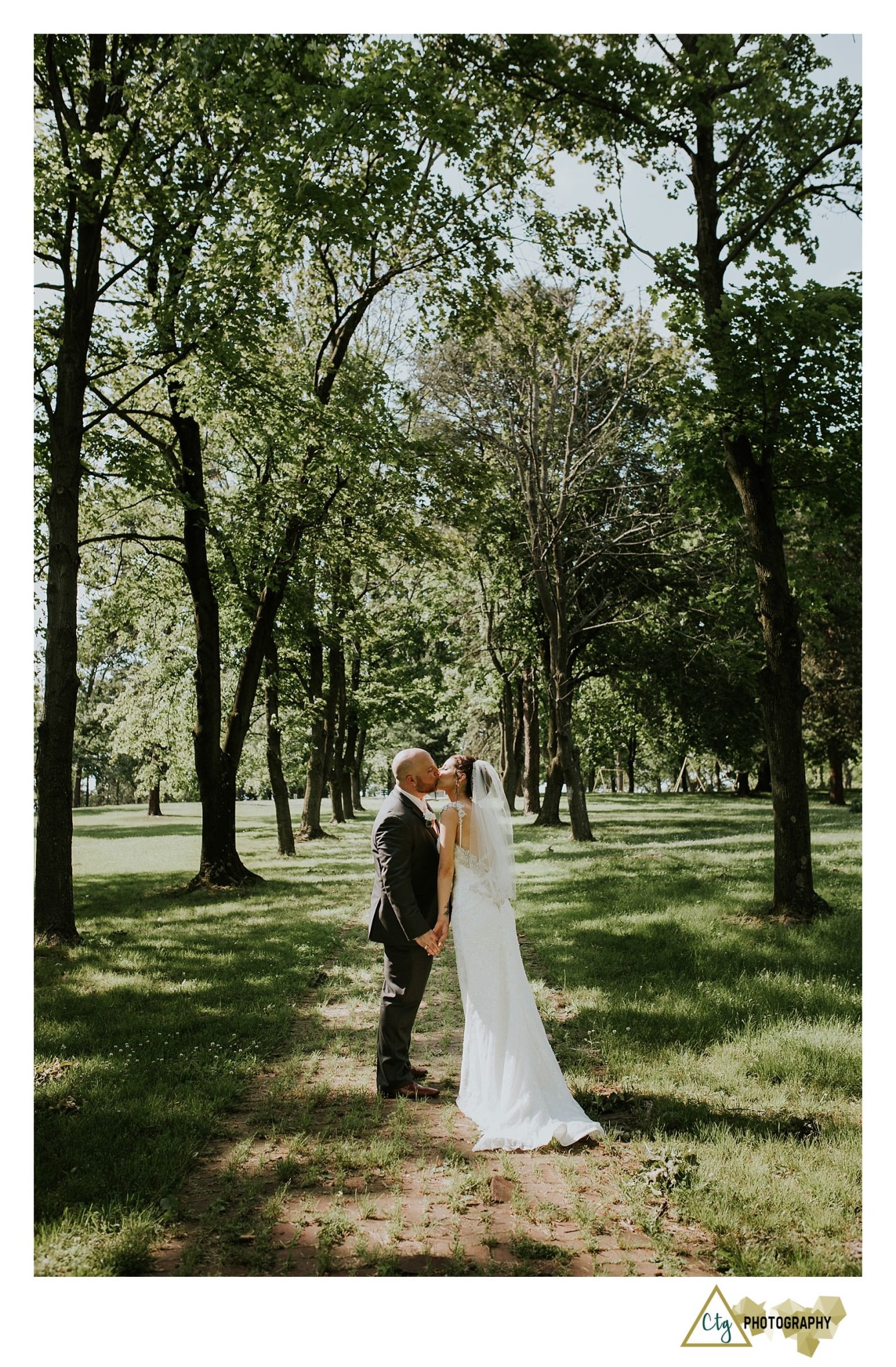 Monessa PA Wedding_0047