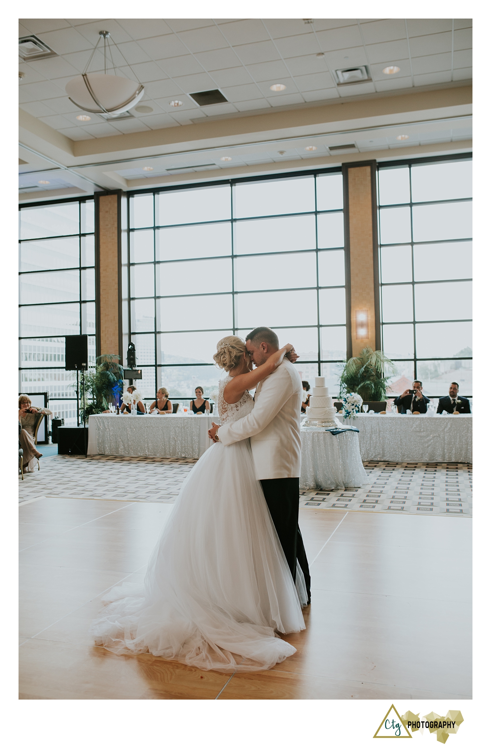 Duquesne Power Center Wedding Photos_0092