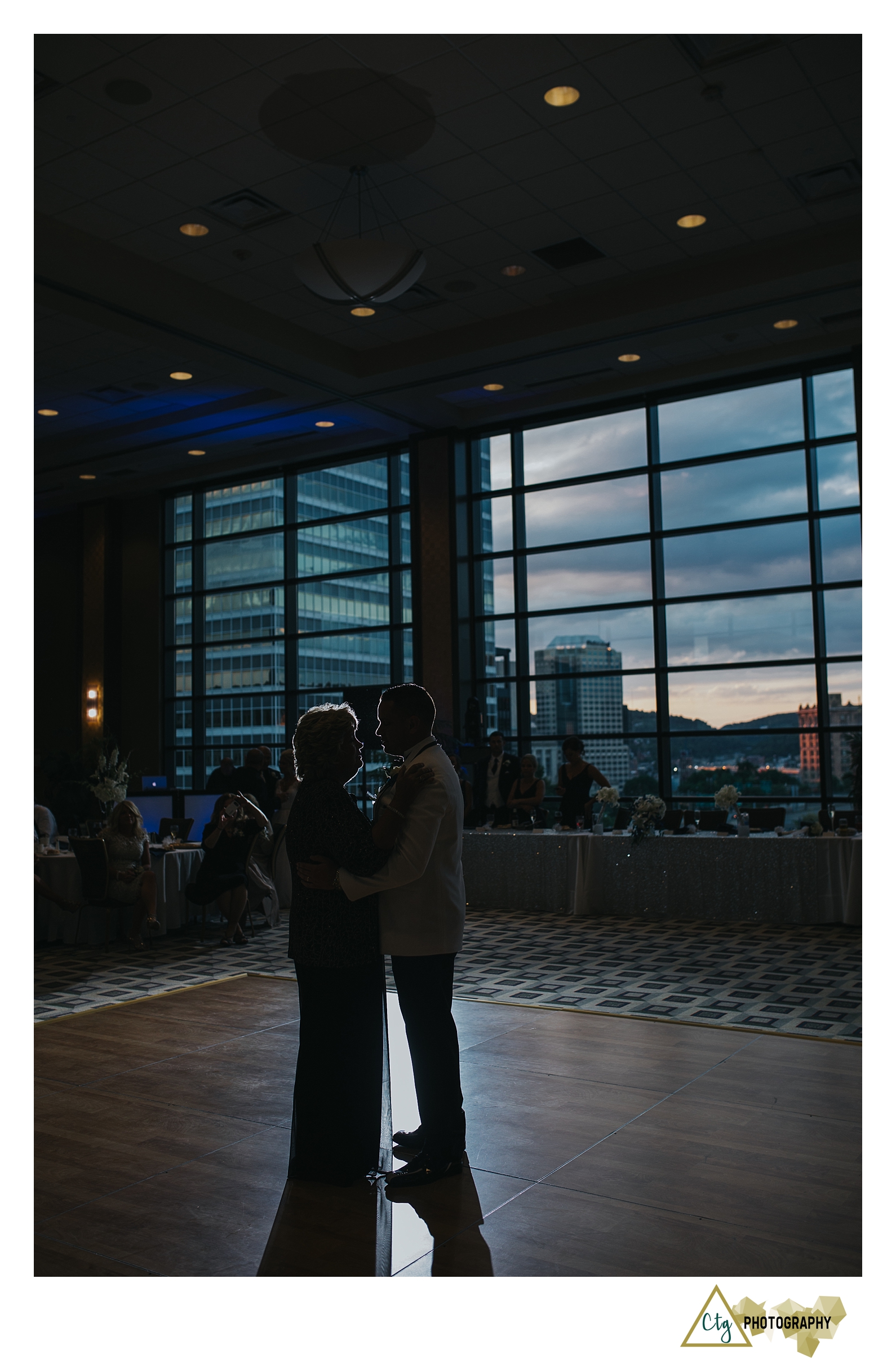 Duquesne Power Center Wedding Photos_0112