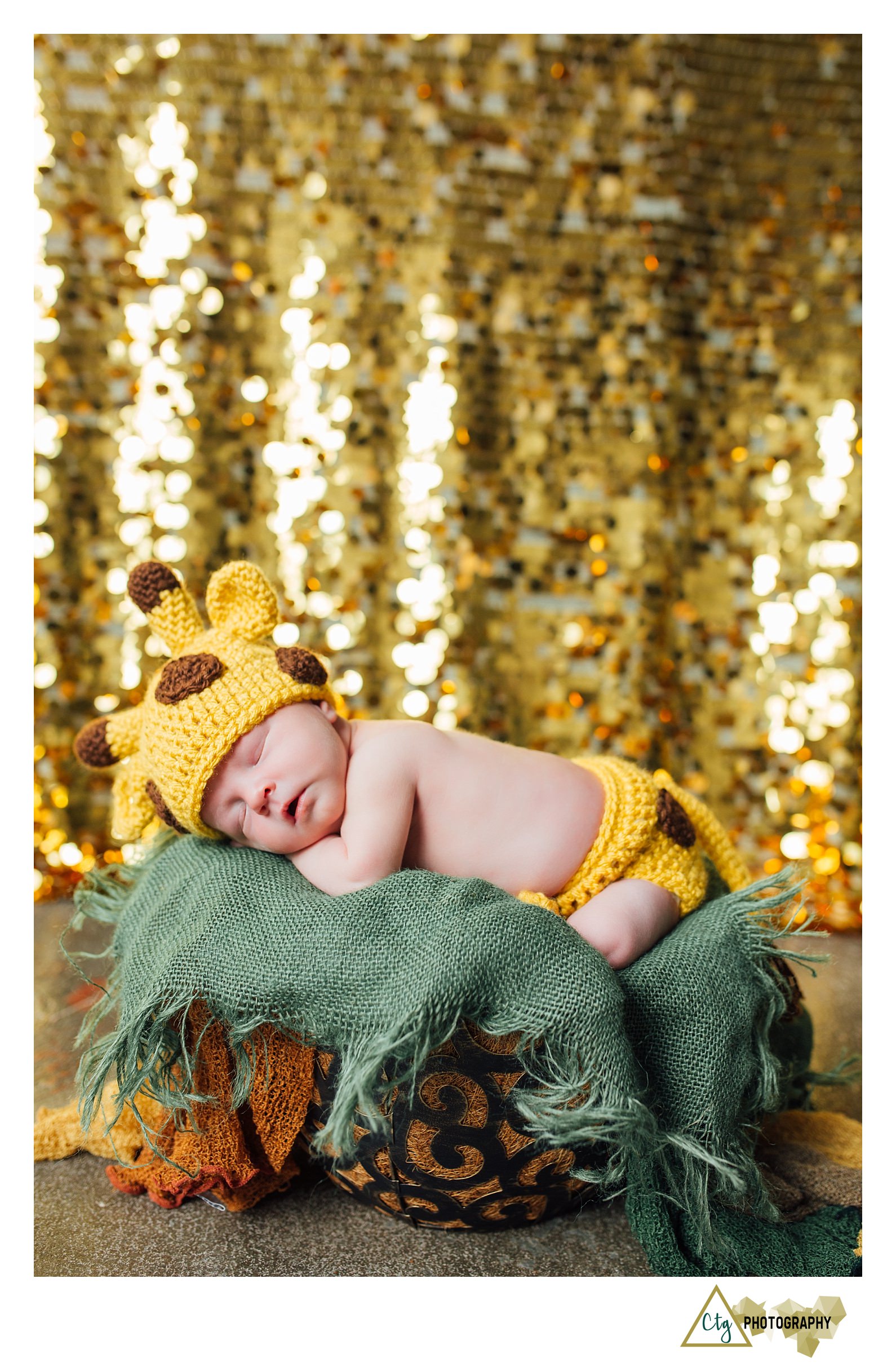 Pittsburgh-newborn-photography_0003