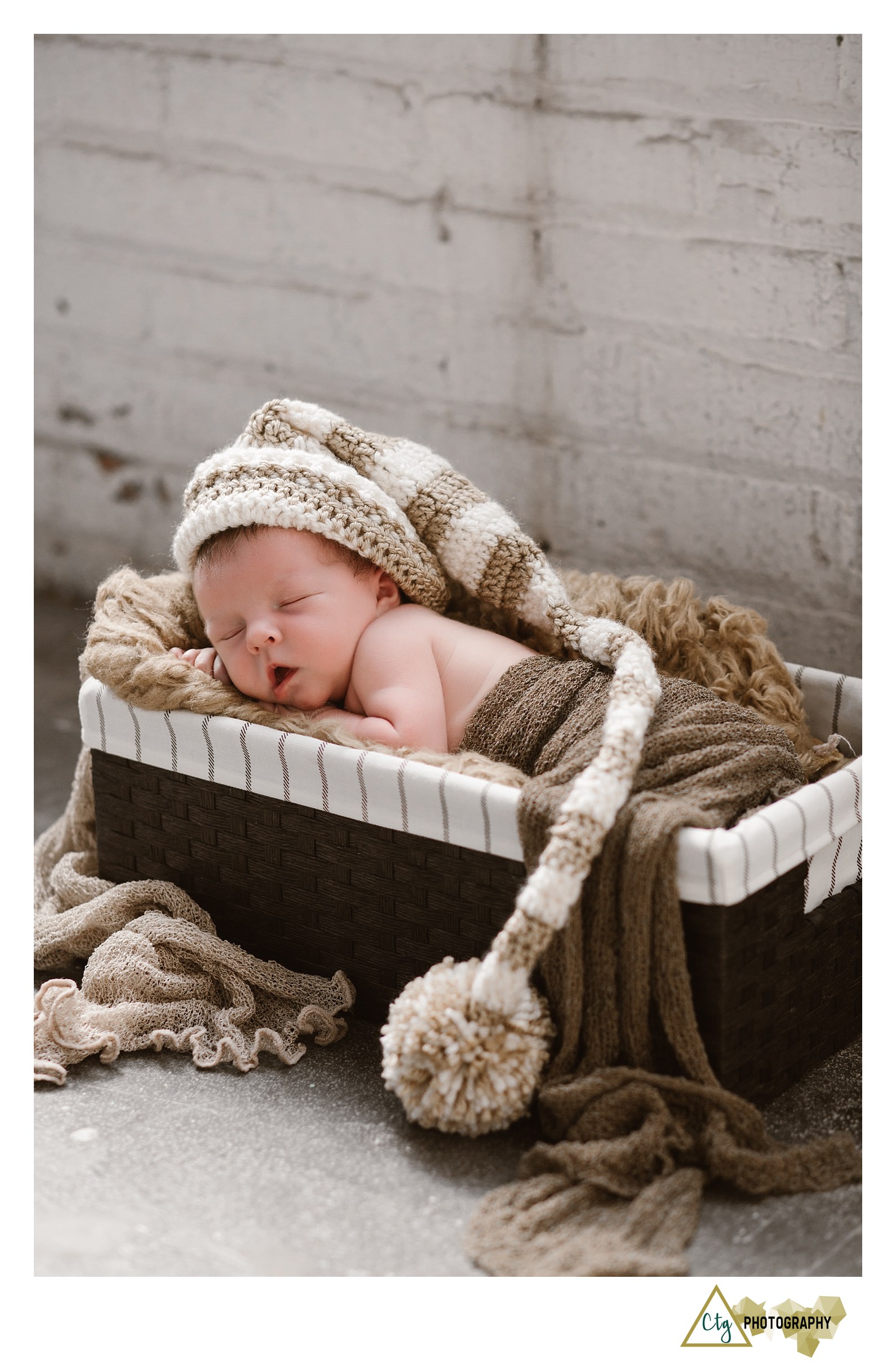 Pittsburgh-newborn-photography_0006
