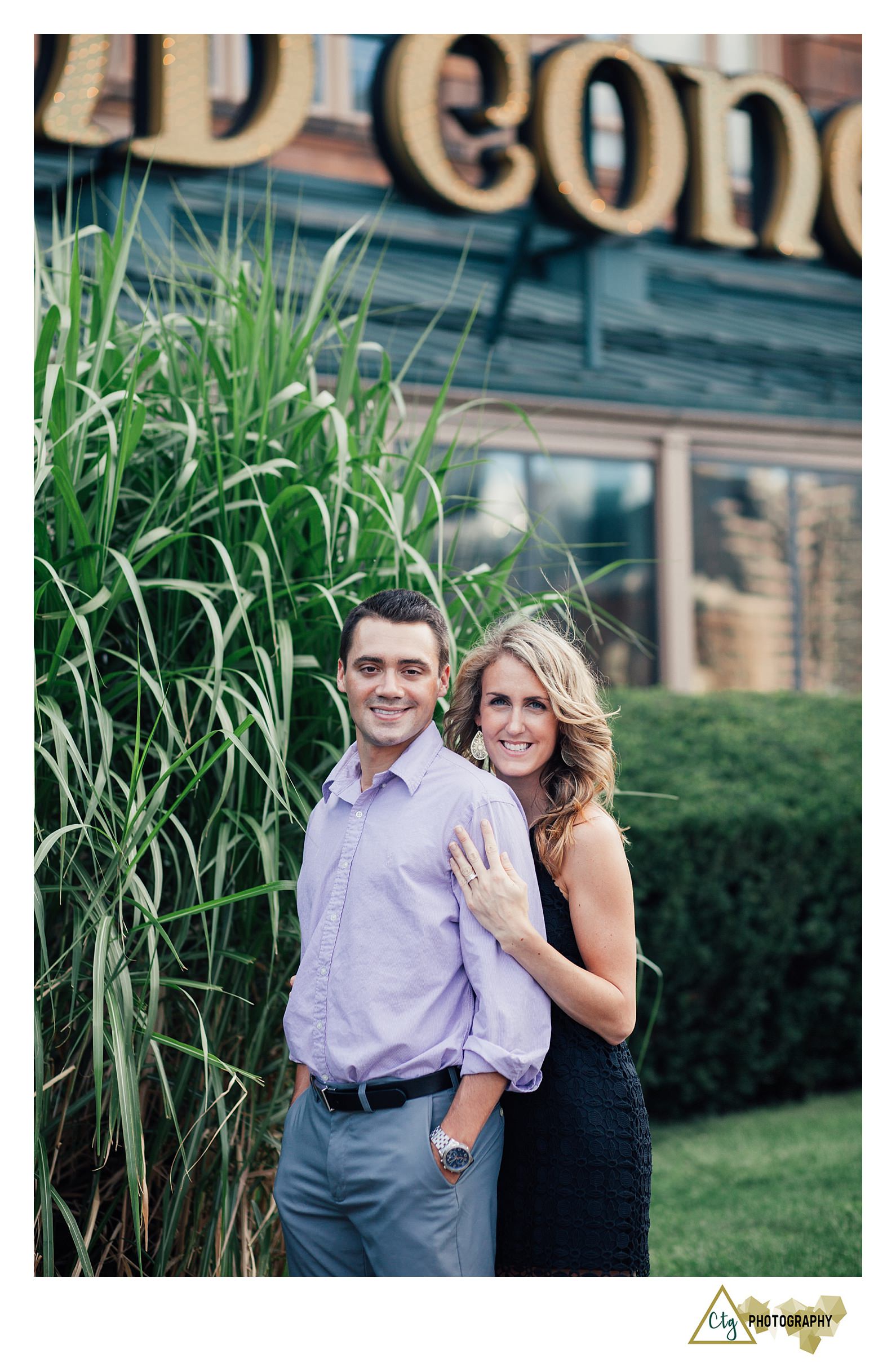 pittsburgh-botanical-gardens-engagement-photos_0013