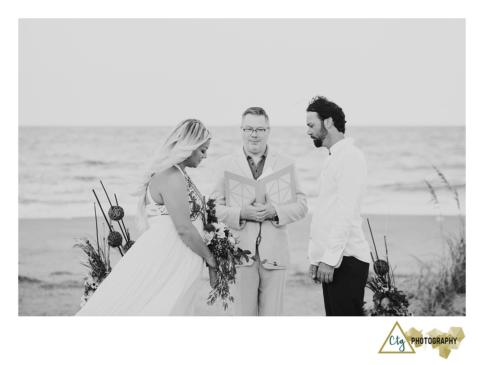sandbridge-va-wedding-photos