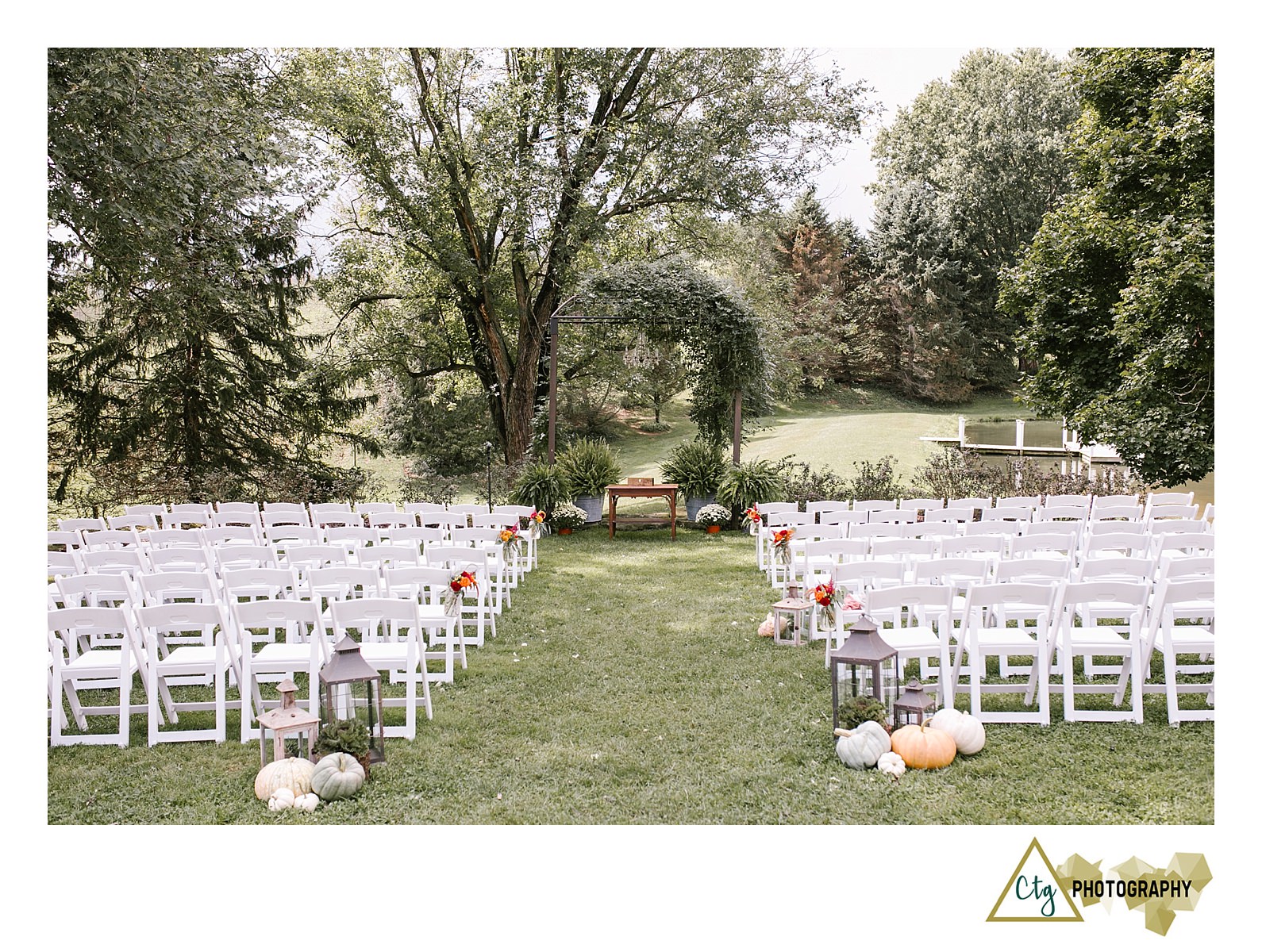 shady-elms-farm-wedding-photos