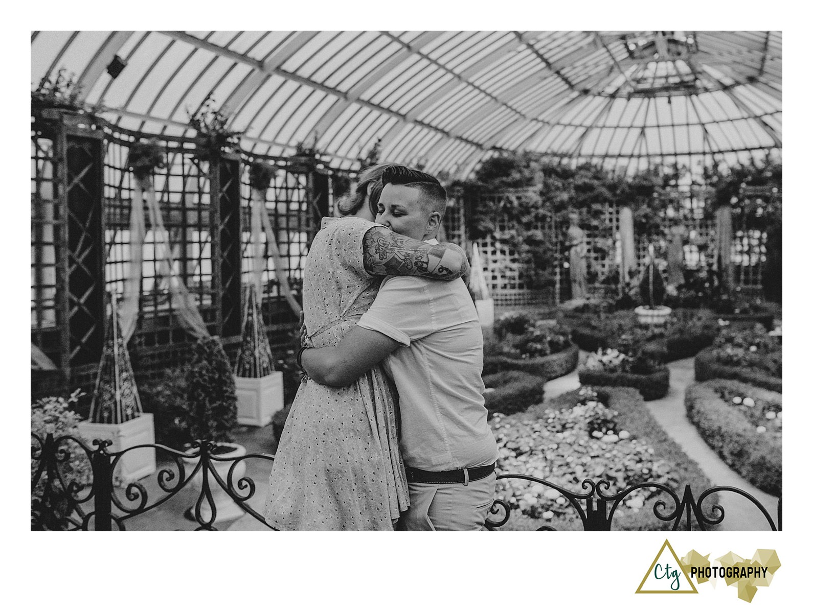 best-photos-from-2016-pittsburgh-engagement-photographer_0116