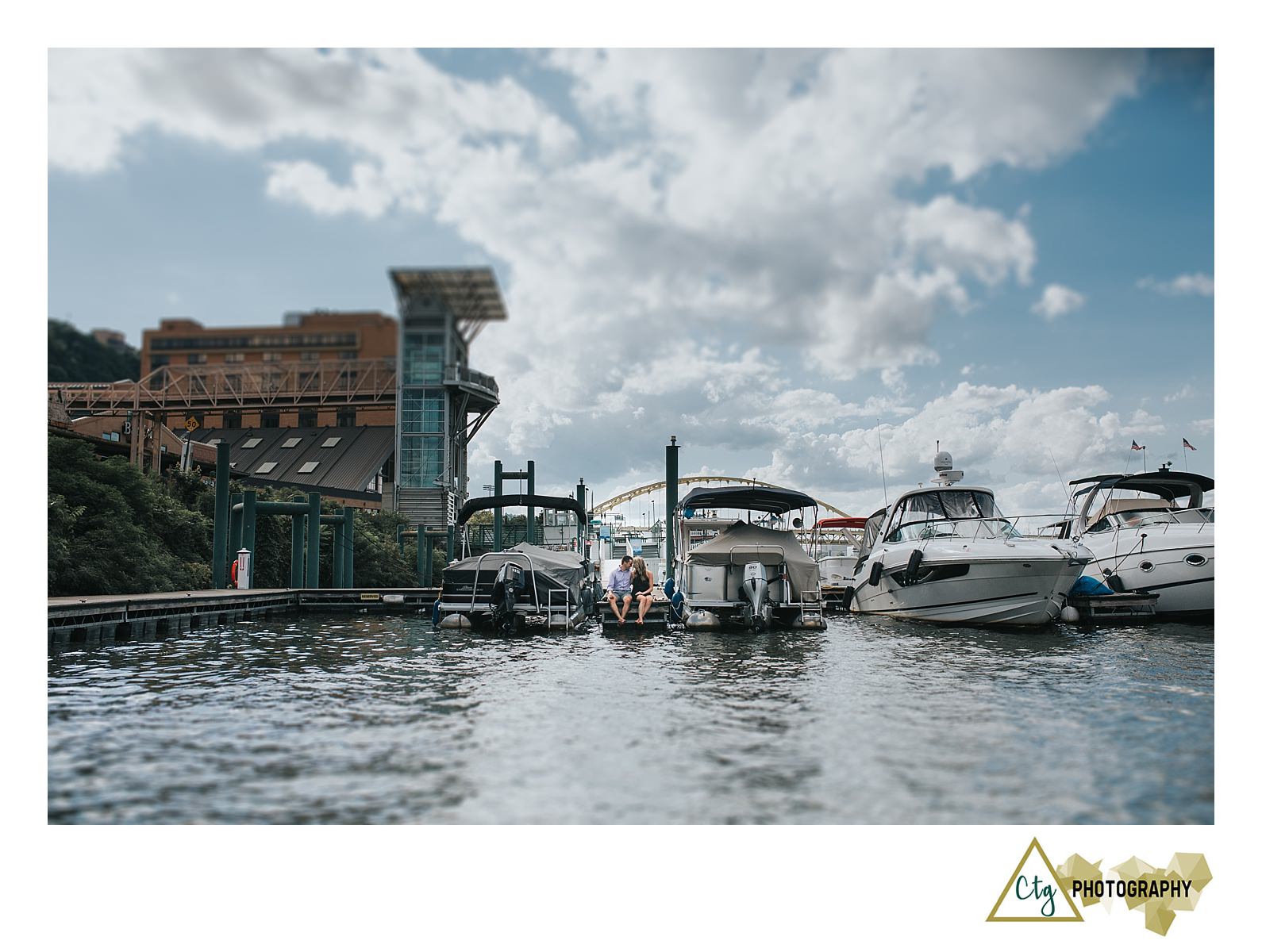 best-photos-from-2016-pittsburgh-engagement-photographer_0129