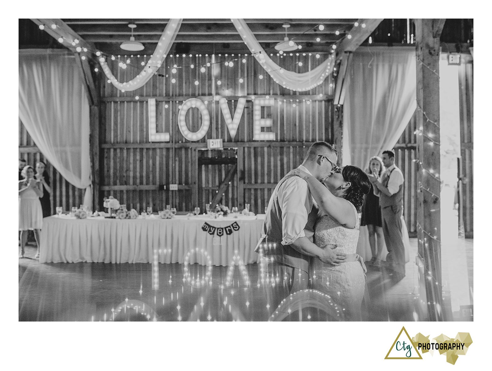 best-photos-from-2016-pittsburgh-wedding-photographer_0017
