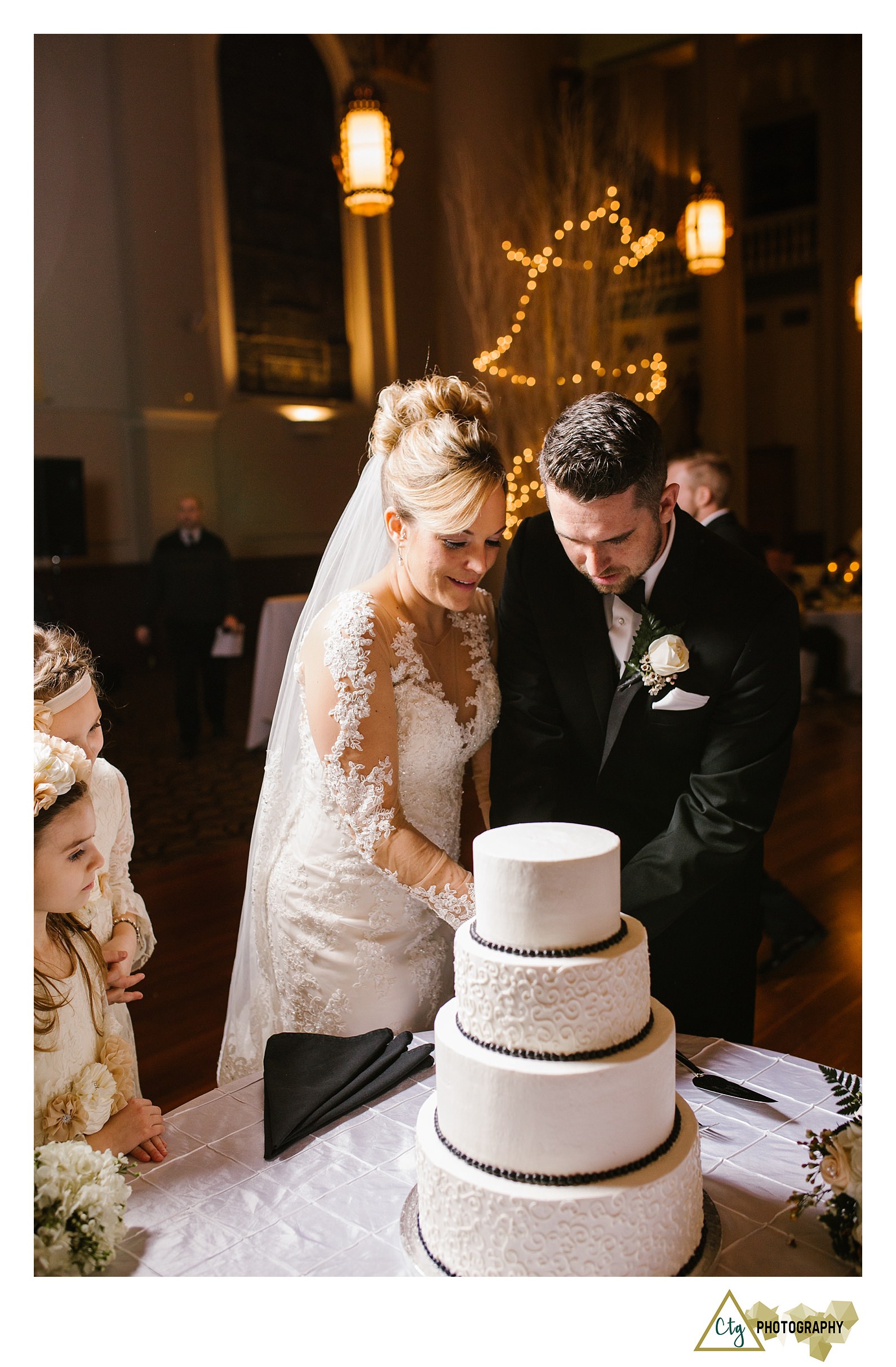 Winter Wedding At Heinz Chapel And The Priory