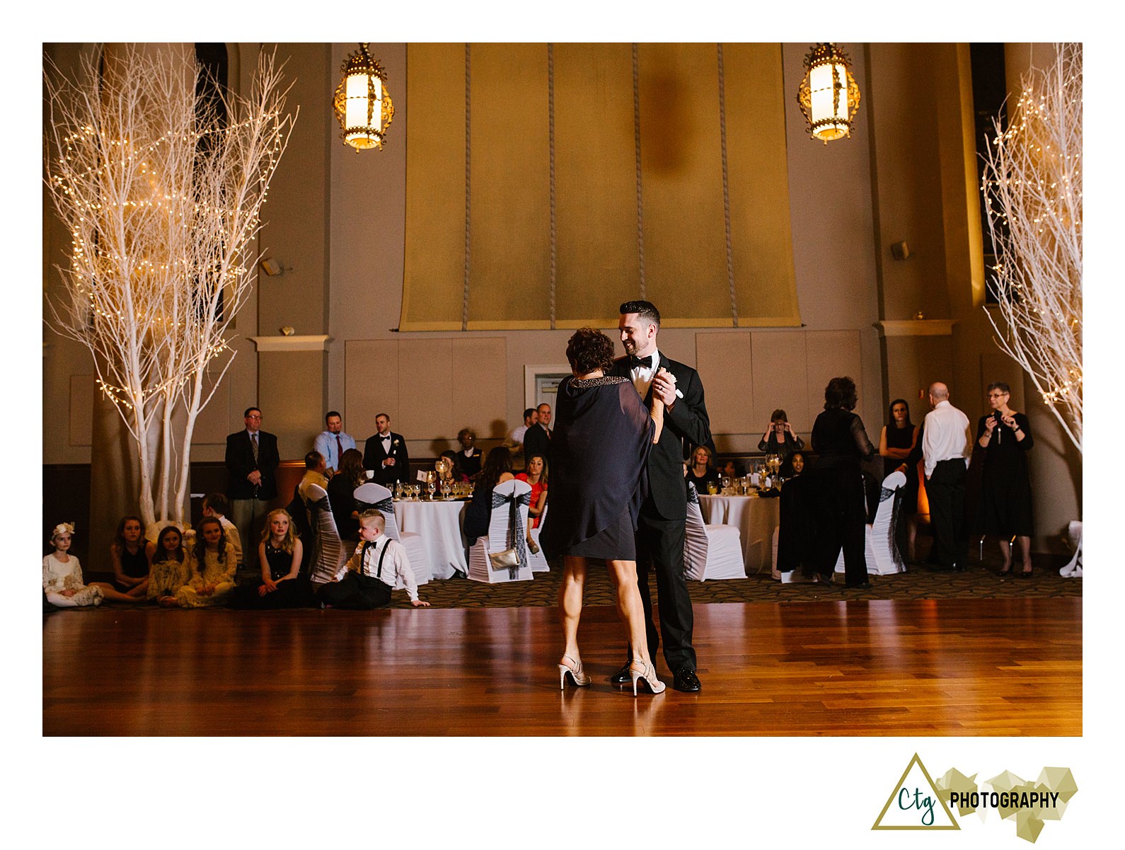 Winter Wedding At Heinz Chapel And The Priory