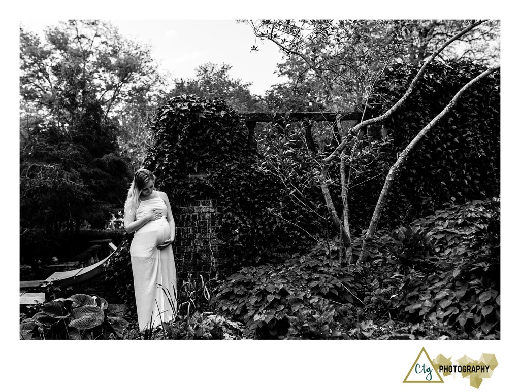 Mellon Park Maternity Photos_0001