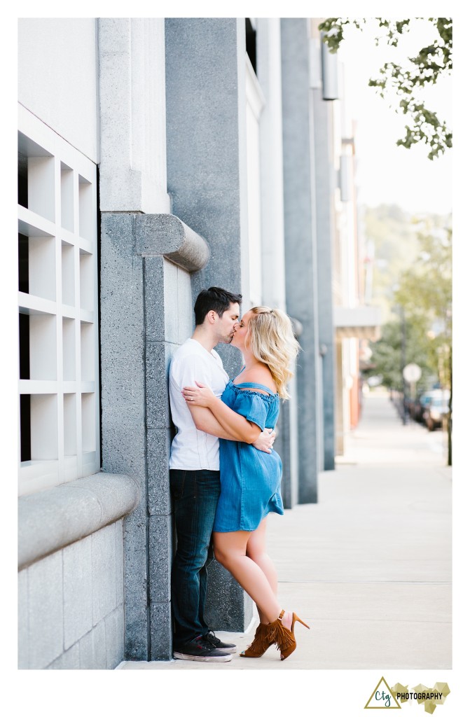 Southside Pittsburgh Engagement Photos