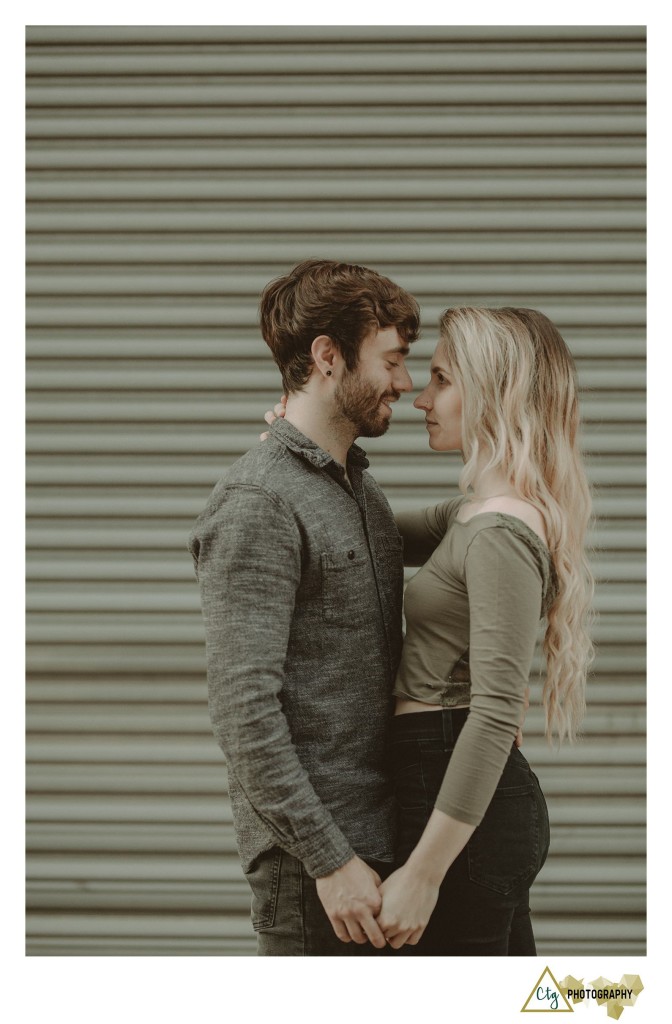 Downtown Pgh Couples Shoot_0016