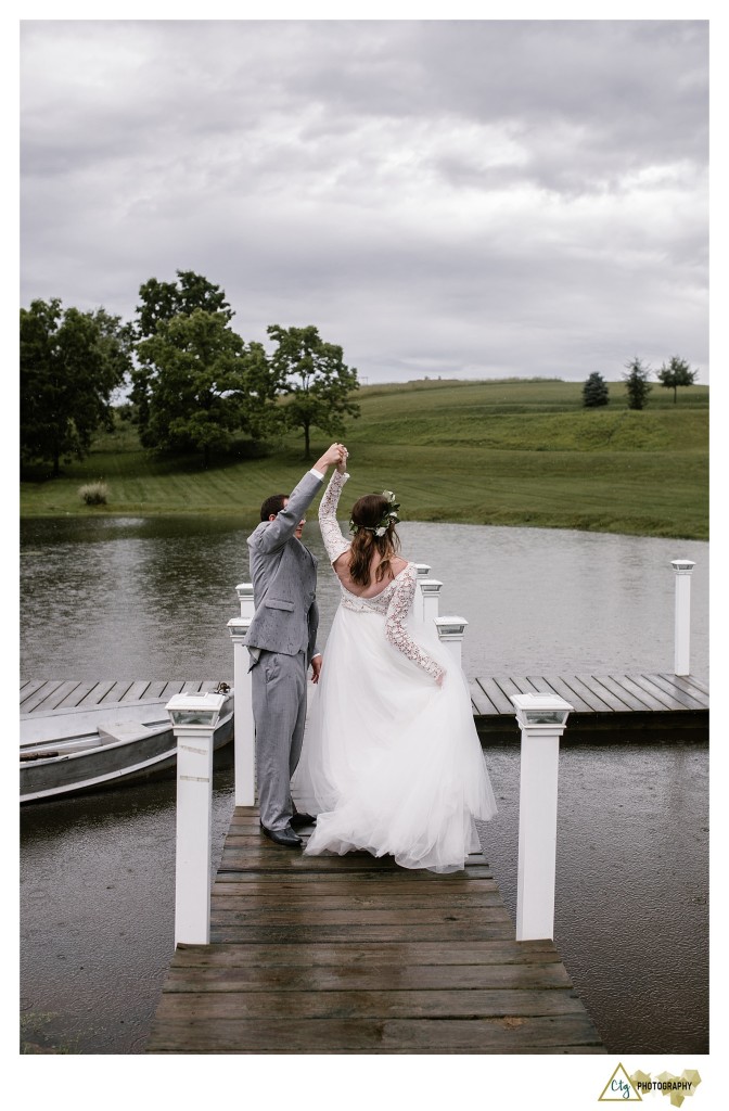 Shady Elms Wedding Decor