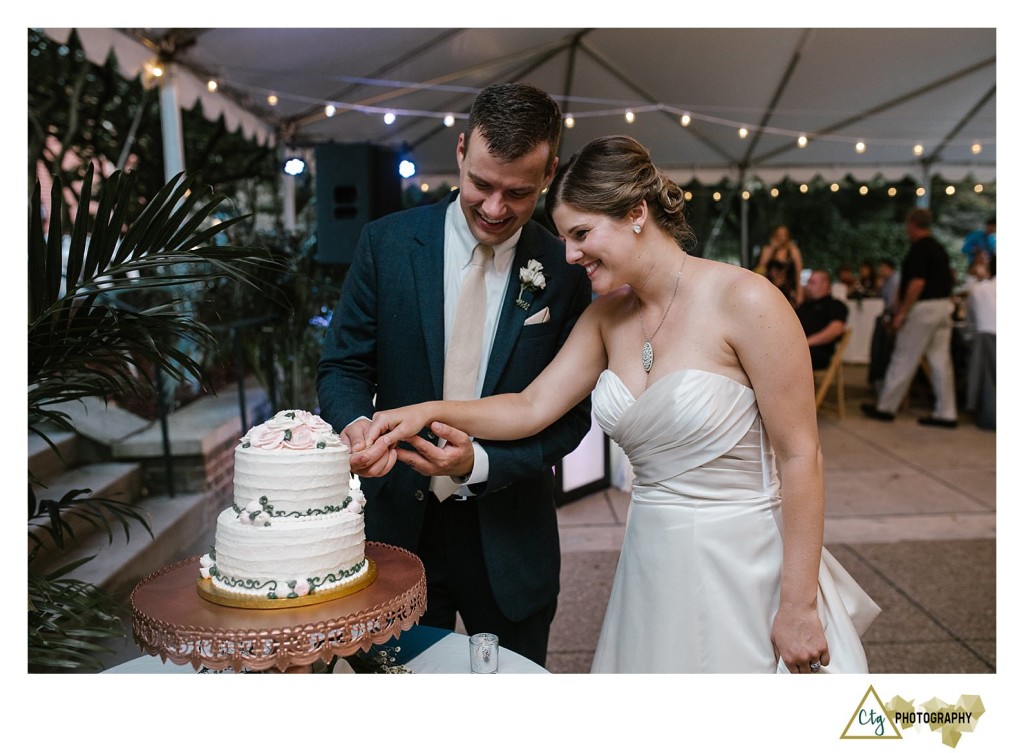 Pittsburgh Aviary wedding reception photos