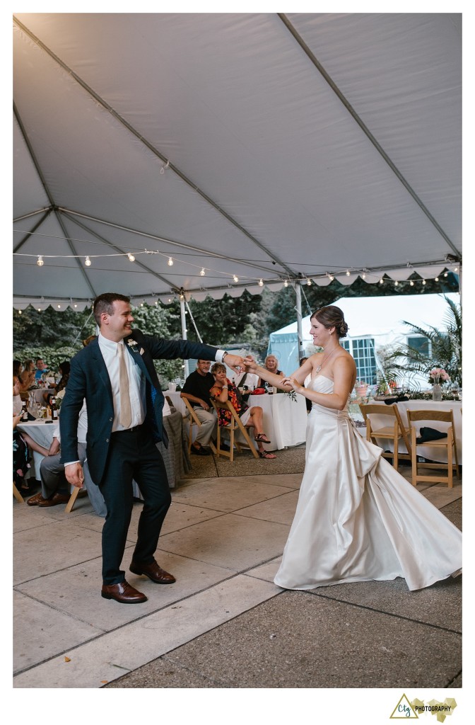 Pittsburgh Aviary wedding reception photos