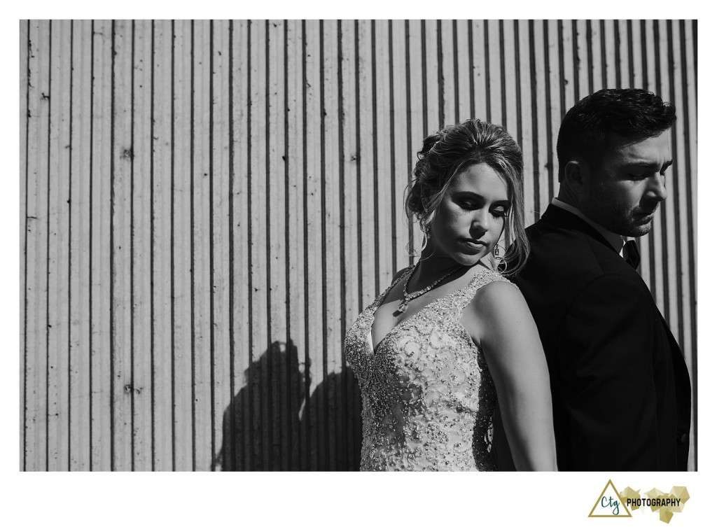 bride and groom in downtown pittsburgh