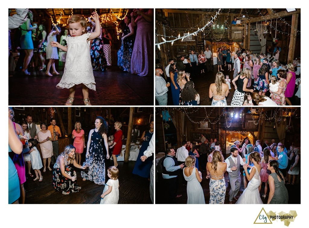 reception photos at the hayloft