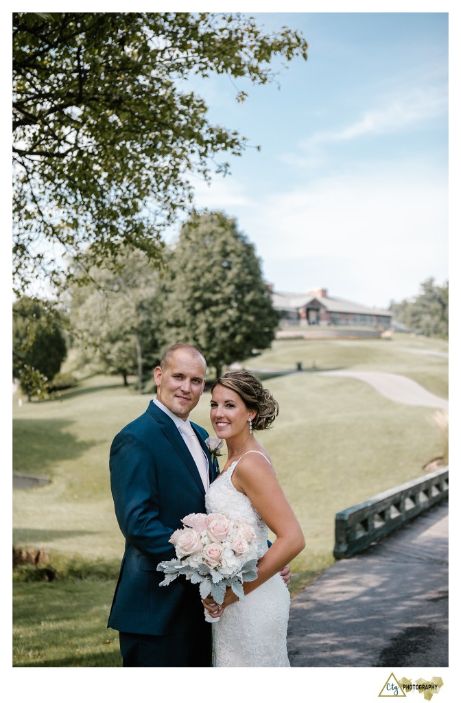 bride and groom at southpointe golf club