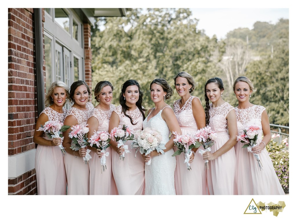 bridal party at southpointe golf club 