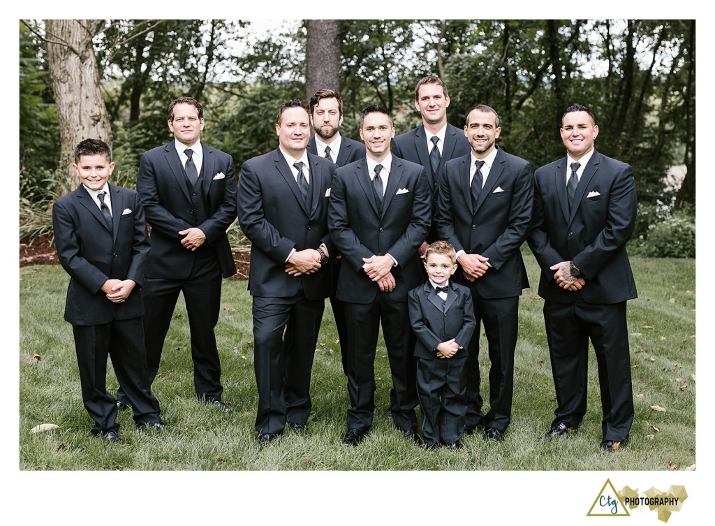 groomsmen