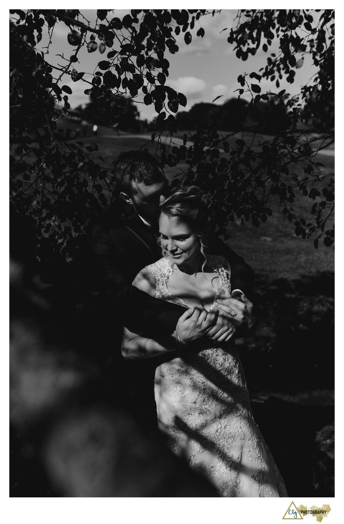 bride and groom at southpointe golf club