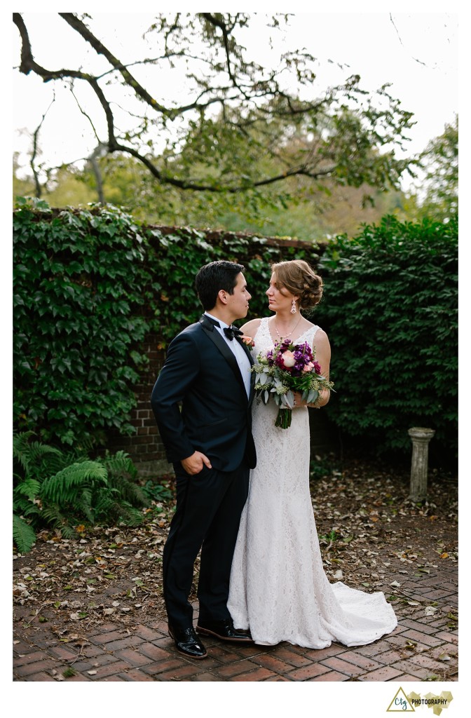 bride and groom at Mellon Park Pgh