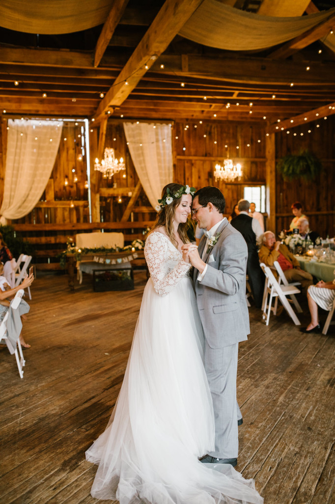 shady elms farm wedding