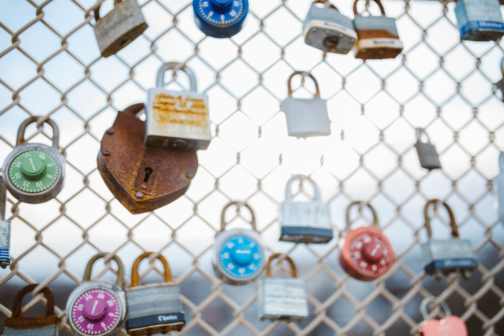 Pittsburgh Lock bridge 