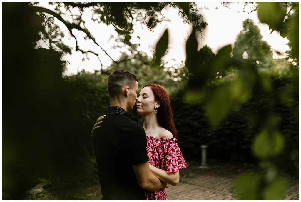 Mellon Park Engagement Photos_0019