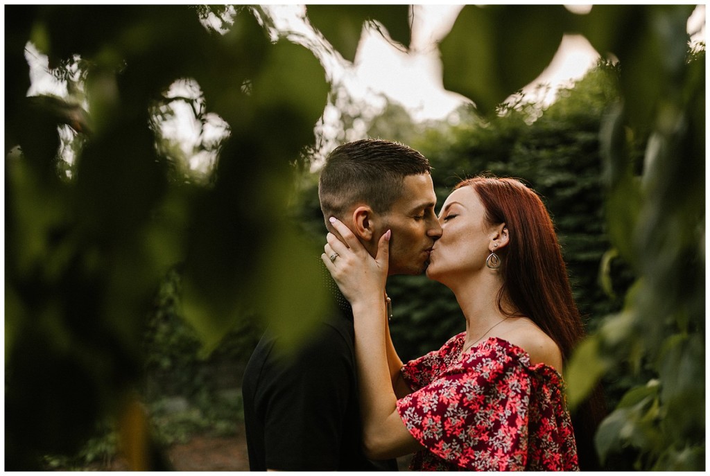 Mellon Park Engagement Photos_0020