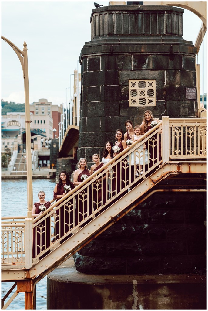 bridal party photos downtown pittsburgh