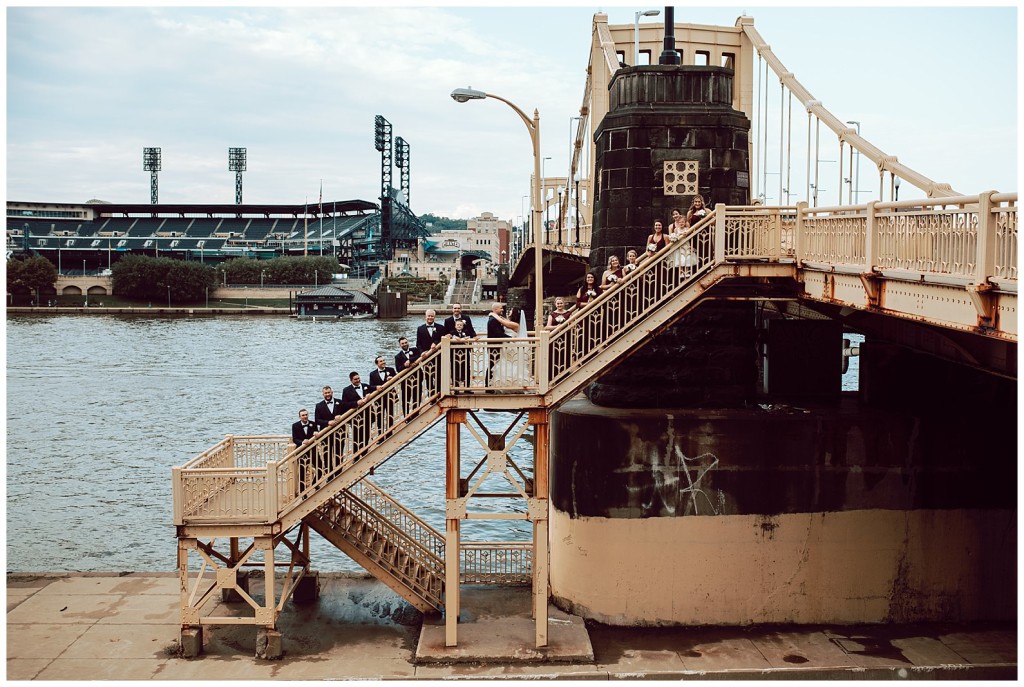 bridal party photos downtown pittsburgh