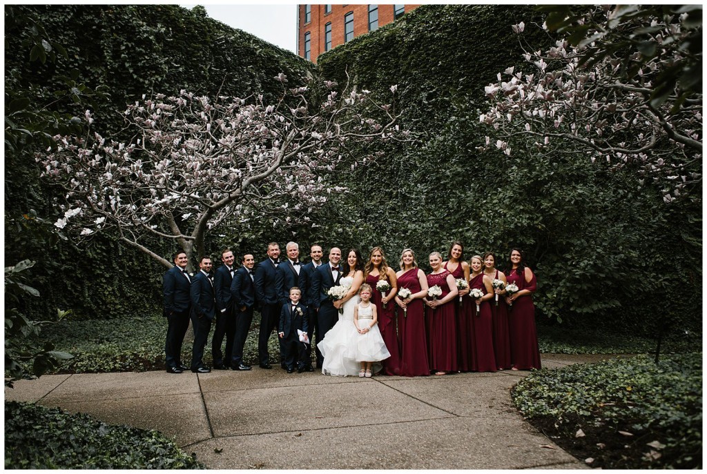 bridal party photos downtown pittsburgh