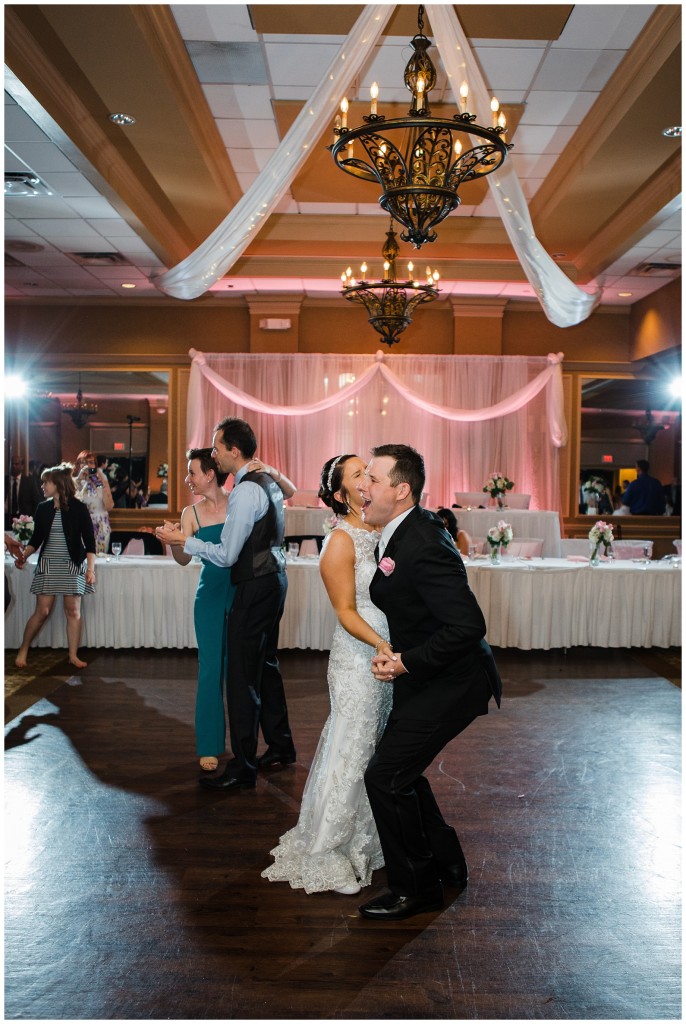 DoubleTree by Hilton Hotel Pittsburgh - Meadow Lands