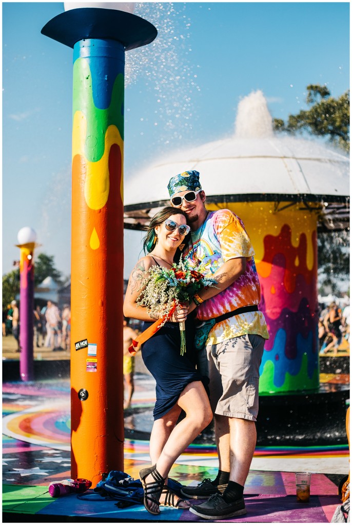bonnaroo fountain wedding photos