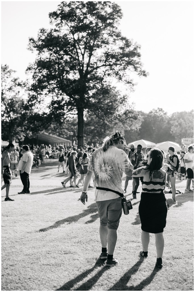 bonnaroo fountain wedding photos