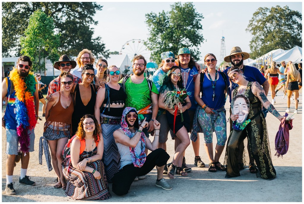bonnaroo fountain wedding photos