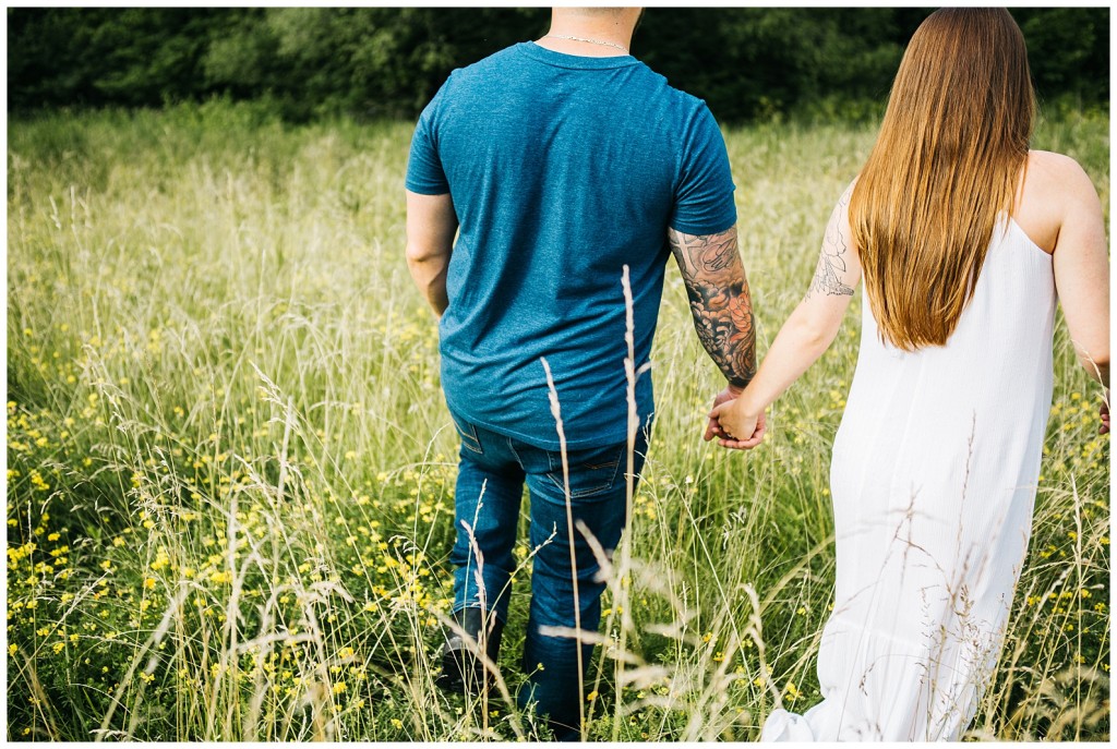 pgh field maternity photos