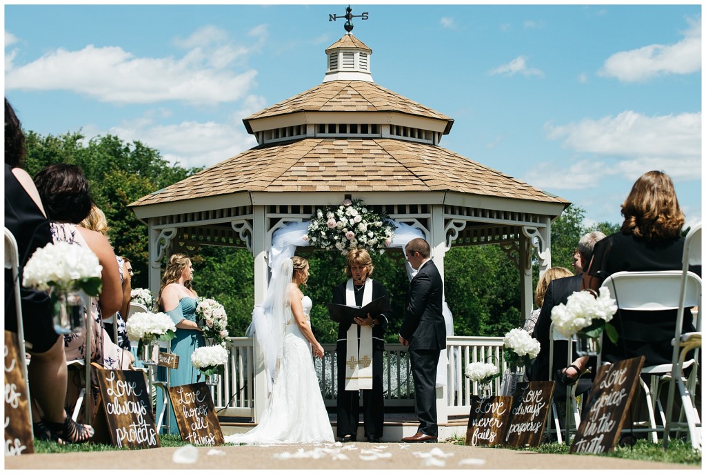Renshaw Farm Wedding